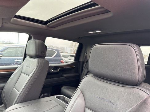 Used 2024 GMC Sierra 1500 Denali w/ Denali Reserve Package image 10