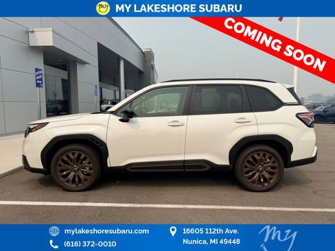 Used 2025 Subaru Forester Sport AWD/4WD image 4