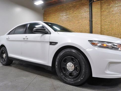 Used 2014 Ford Taurus Police Interceptor AWD image 8