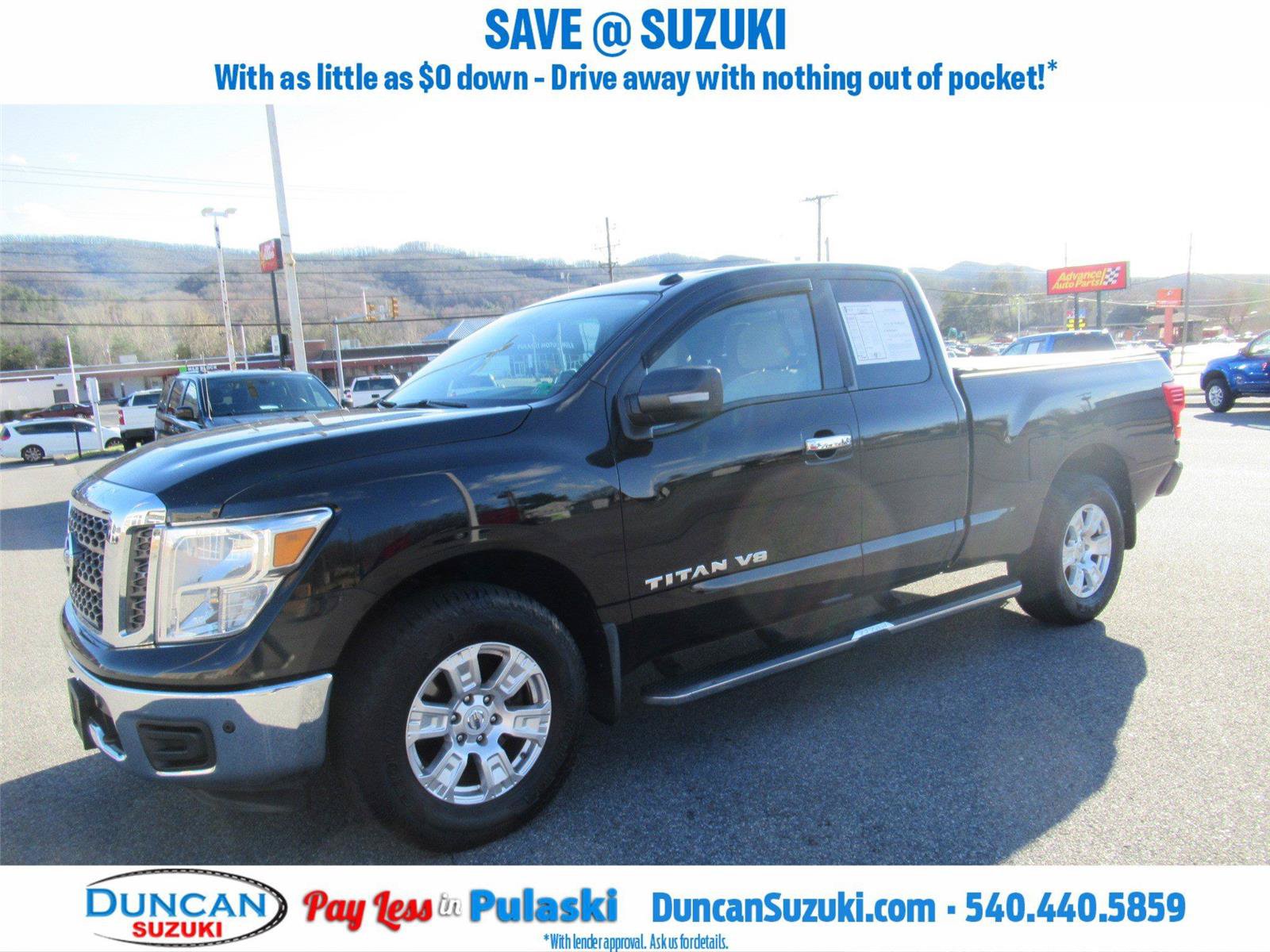 Used 2018 Nissan Titan SV w/ SV Convenience Package AWD/4WD image 10