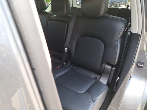 Used 2022 Nissan Armada SL AWD/4WD image 15
