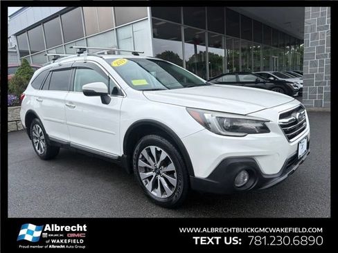Used 2019 Subaru Outback 2.5i Touring AWD/4WD image 1