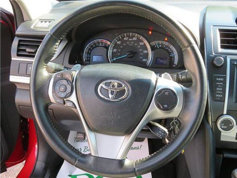 Used 2013 Toyota Camry SE FWD image 8