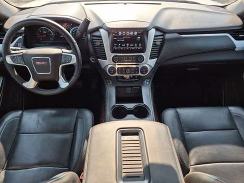 Used 2017 GMC Yukon SLT w/ Open Road Package AWD/4WD image 15