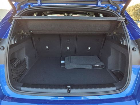 Used 2025 BMW X1 xDrive28i w/ Premium Package image 11