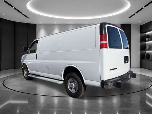 Certified 2024 Chevrolet Express 2500 w/ Driver Convenience Package RWD image 4