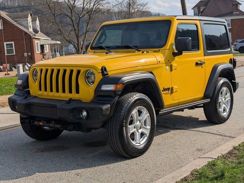 Used 2021 Jeep Wrangler Sport image 12