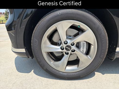 Certified 2026 Genesis GV70 2.5T Advanced AWD/4WD image 17