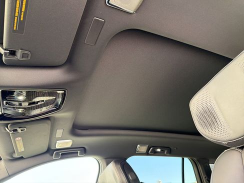 New 2026 Cadillac Vistiq Sport image 15