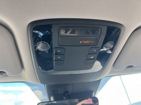 Certified 2024 Kia Carnival LX image 26