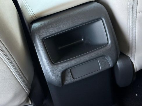 New 2027 Honda HR-V EX-L image 32