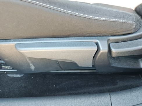 Used 2024 Nissan Sentra SV FWD image 15