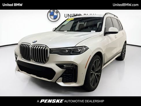 Used 2020 BMW X7 xDrive40i w/ M Sport Package AWD/4WD image 1