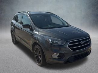 Used 2018 Ford Escape SE w/ SE Sport Appearance Package image 1