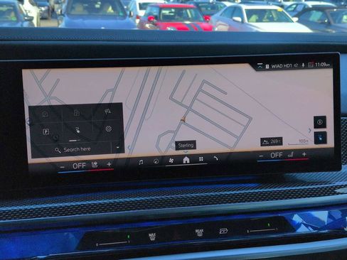 Certified 2023 BMW i7 xDrive60 w/ Executive Package 2 image 30