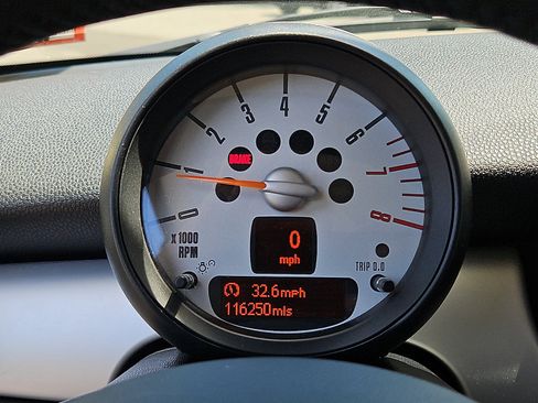 Used 2013 MINI Cooper Hardtop FWD image 19