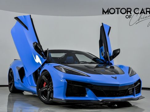 Used 2024 Chevrolet Corvette Z06 w/ Battery Protection Package image 1