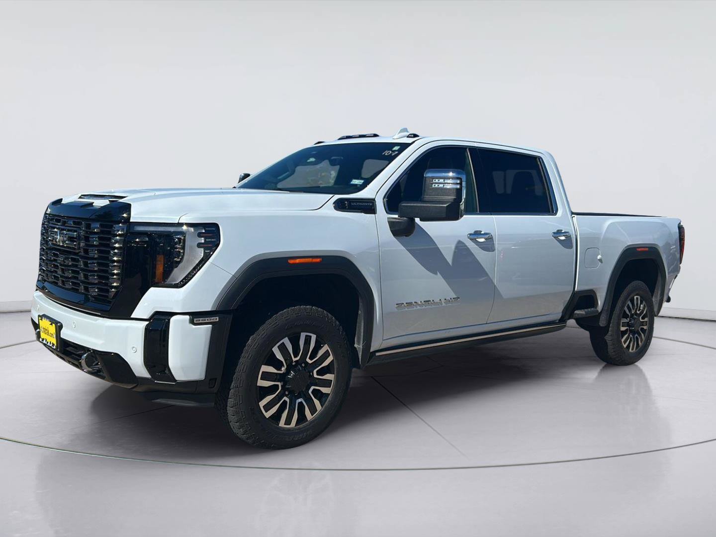 Used 2026 GMC Sierra 2500 Denali Ultimate w/ Max Trailering Package AWD/4WD image 1