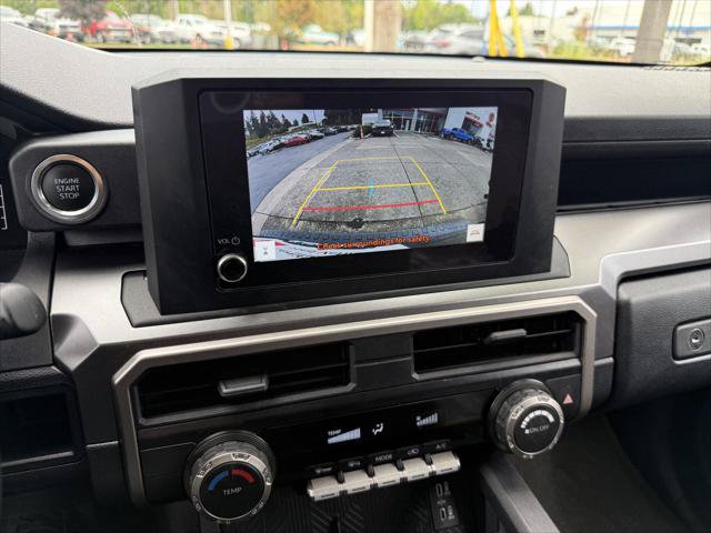 Certified 2025 Toyota 4Runner SR5 AWD/4WD image 21