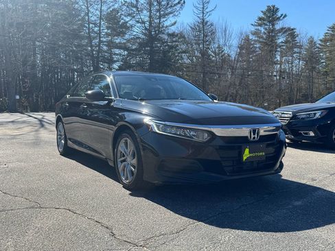 Used 2018 Honda Accord LX image 2