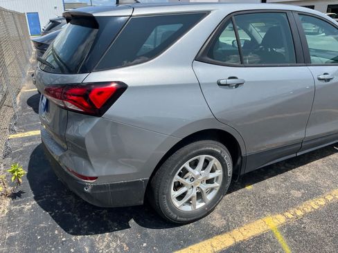 Used 2024 Chevrolet Equinox LS w/ Driver Confidence II Package FWD image 13