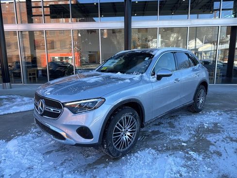 New 2026 Mercedes-Benz GLC 300 4MATIC image 4