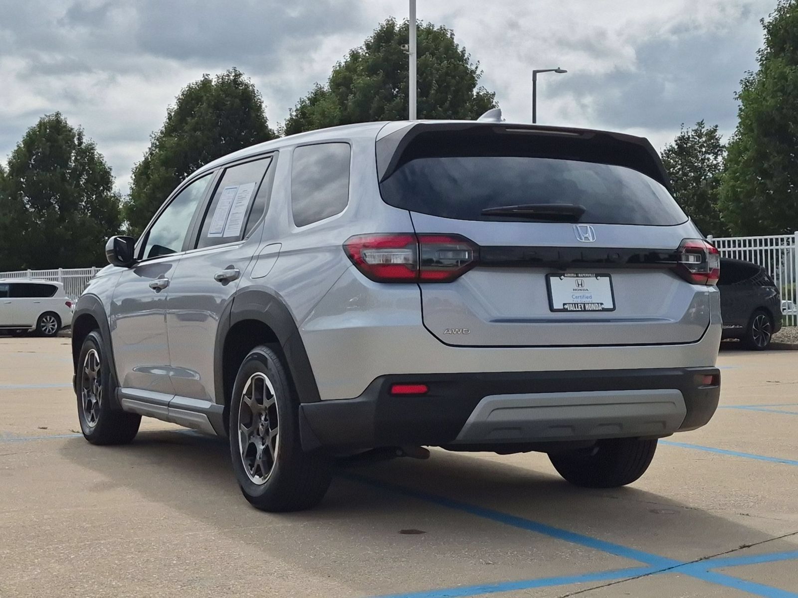 Certified 2025 Honda Pilot EX-L image 8