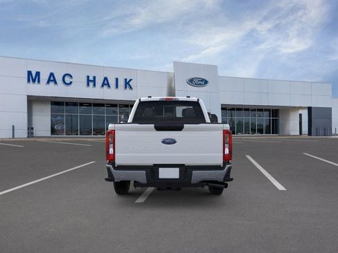 New 2026 Ford F250 XL w/ XL Chrome Package RWD image 5