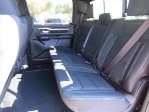 New 2026 RAM 1500 Big Horn AWD/4WD image 32