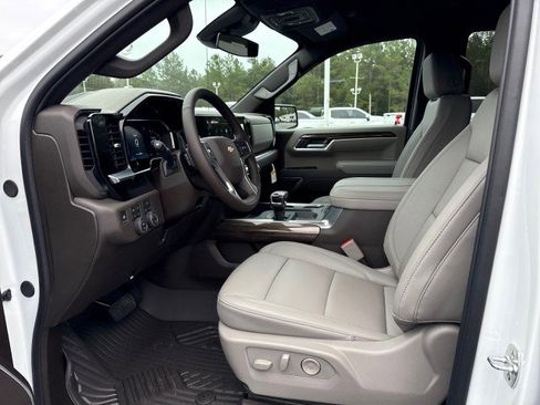 New 2026 Chevrolet Silverado 1500 LT image 18