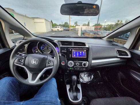Used 2015 Honda Fit EX image 15