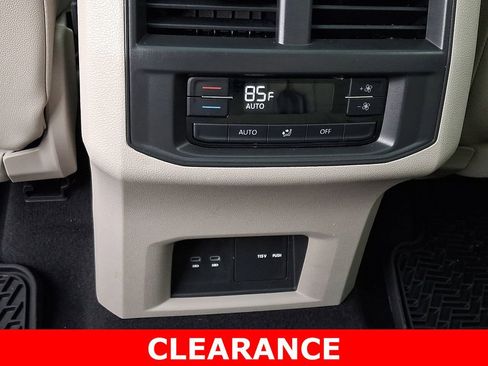 Used 2022 Volkswagen Atlas SE image 12