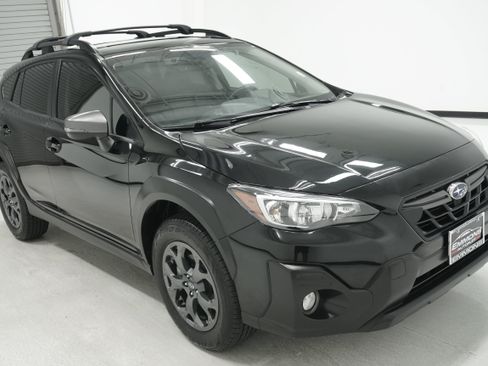 Used 2023 Subaru Crosstrek 2.5i Sport AWD/4WD image 3