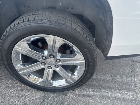Used 2018 GMC Yukon SLT w/ Open Road Package AWD/4WD image 45