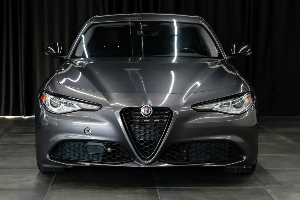 Used 2021 Alfa Romeo Giulia Sprint w/ Nero Edizione RWD image 6