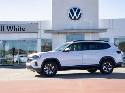 New 2026 Volkswagen Atlas SE