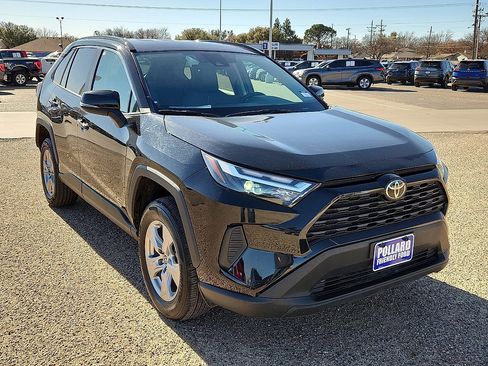 Used 2024 Toyota RAV4 XLE image 4