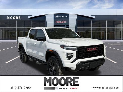 Used 2024 GMC Canyon Elevation w/ Trailering Package image 1