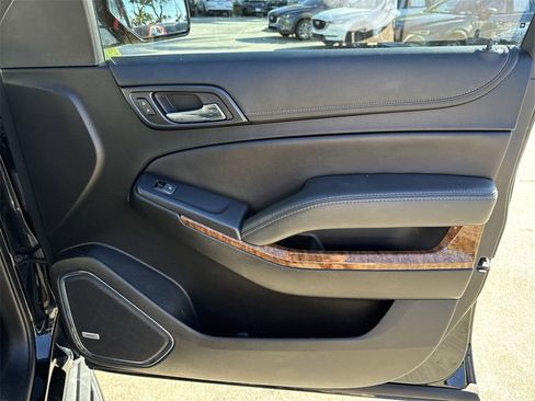 Used 2019 Chevrolet Suburban Premier w/ RST 6.2L Performance Edition image 43