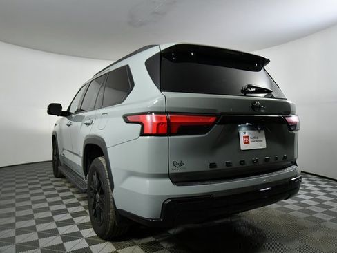Used 2024 Toyota Sequoia Limited image 13