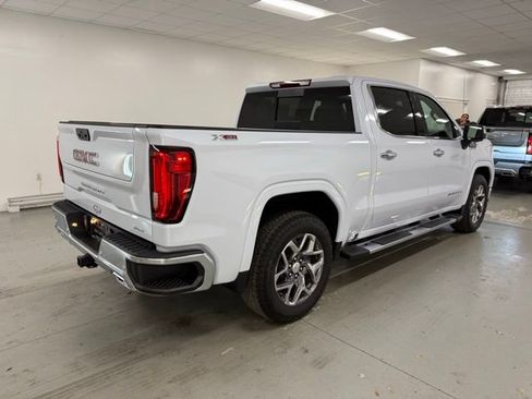 New 2026 GMC Sierra 1500 SLT w/ SLT Premium Plus Package image 7