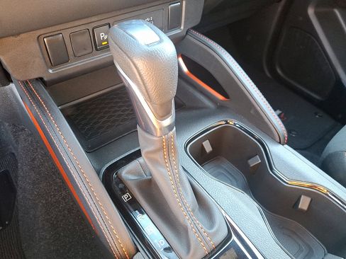 Used 2024 Nissan Frontier PRO-4X w/ Technology Package image 14