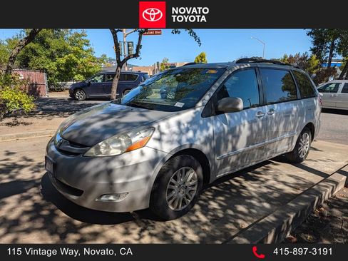 Used 2008 Toyota Sienna XLE Limited w/ XLE Limited Pkg 2 AWD/4WD image 1