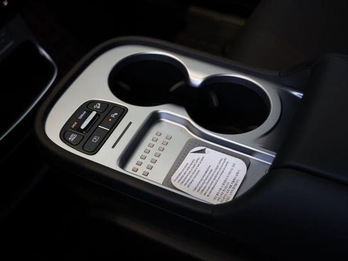 New 2026 Hyundai Ioniq 9 SEL image 14