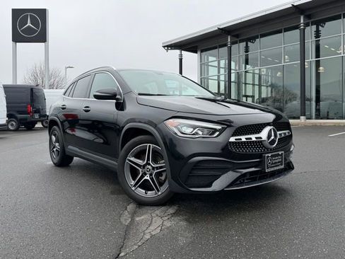 Used 2022 Mercedes-Benz GLA 250 4MATIC image 1