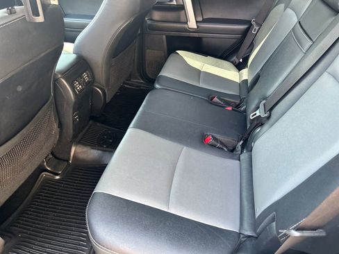 Used 2019 Toyota 4Runner SR5 Premium AWD/4WD image 26