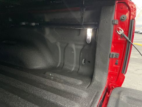 Used 2019 RAM 1500 Big Horn image 25