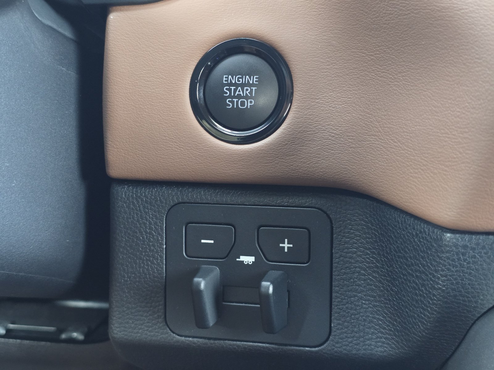 Used 2025 Toyota Tundra 1794 Edition AWD/4WD image 22