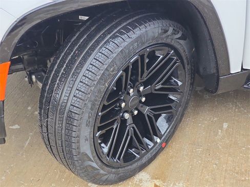 New 2025 Jeep Wagoneer Series II w/ Premium Group I image 35