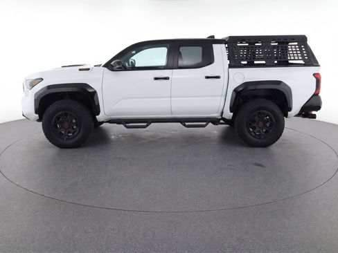Used 2026 Toyota Tacoma TRD Pro AWD/4WD image 40
